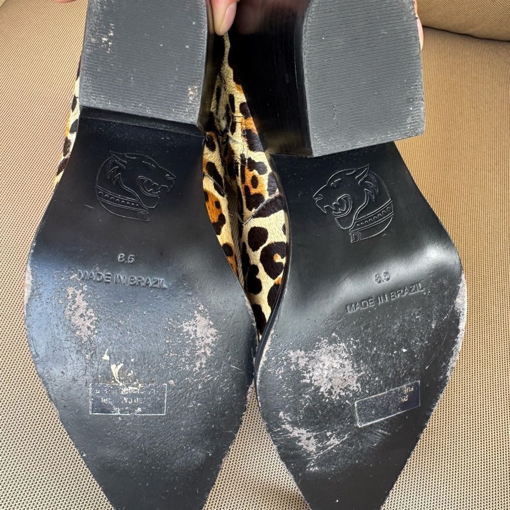 DUNDAS x REVOLVE Gigi Bootie in Tan – Leopard Print – Metal Toe – Size 8,5 - Picture 5 of 11